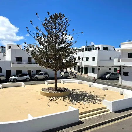 Weybeach4 -sea Frontline,plaza View,little Terrace *